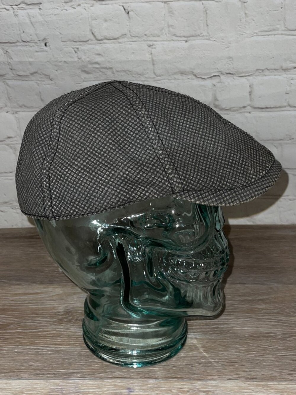 NWOT BLACK & GREY 6 PANEL NEWSBOY SCALLY CAP - Picture 4 of 9